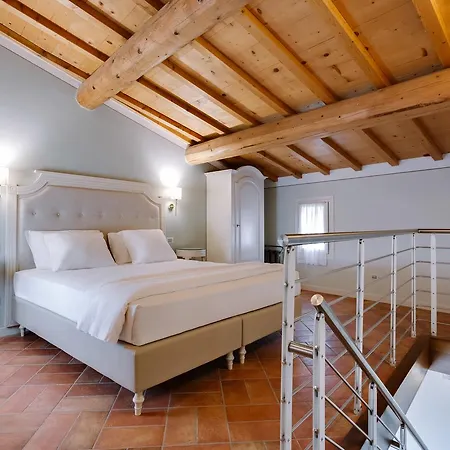 Padovani Relais De Charme - Adults Only Bed & Breakfast Pastrengo